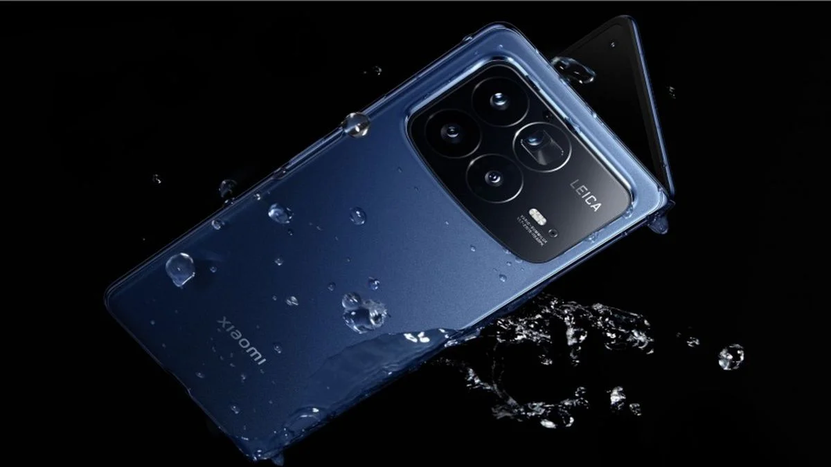 Macro close-up of a futuristic high-performance microchip with glowing circuit pathways, integrated into a sleek, metallic folding smartphone hinge mechanism, deep dark background with vibrant blue accent lighting, abstract data streams flo